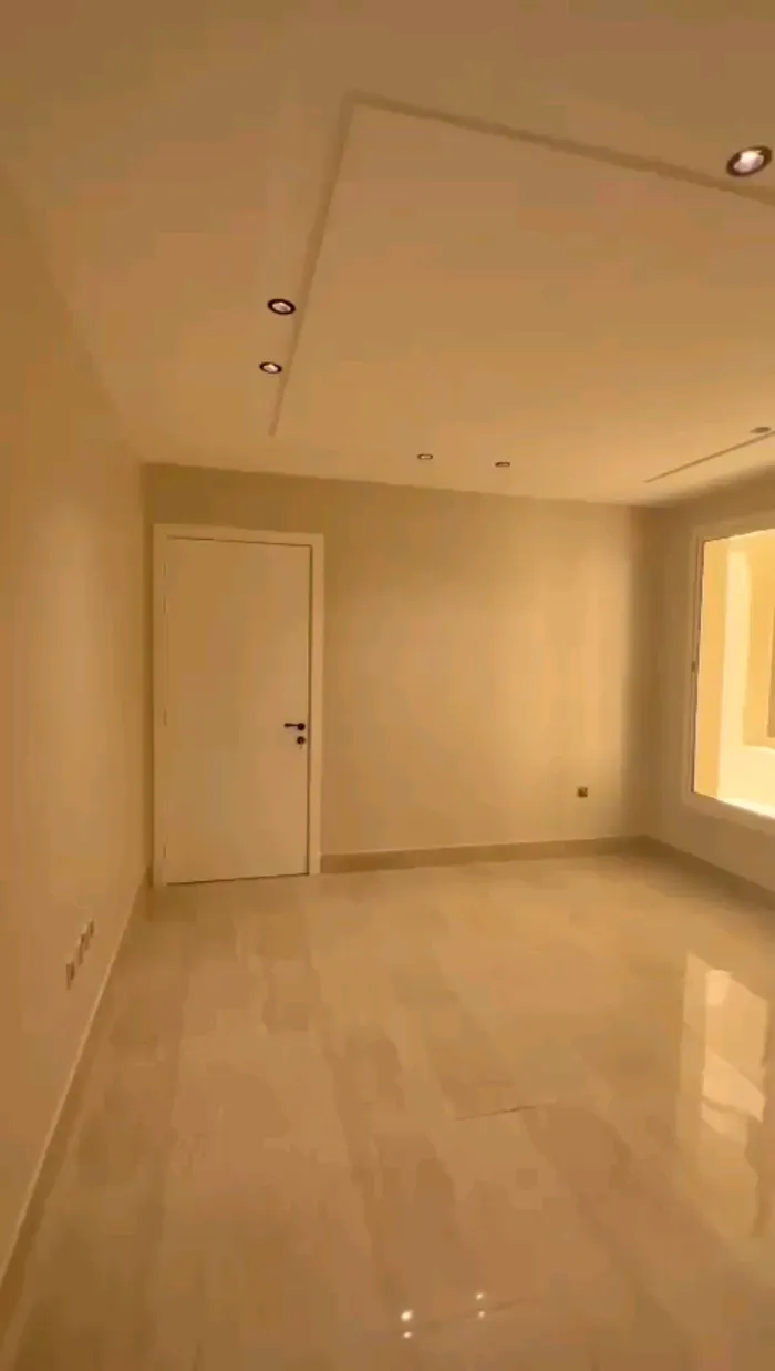 شقة الإيجار في شاطئ عجمان المنطقة الحرة : Image 1