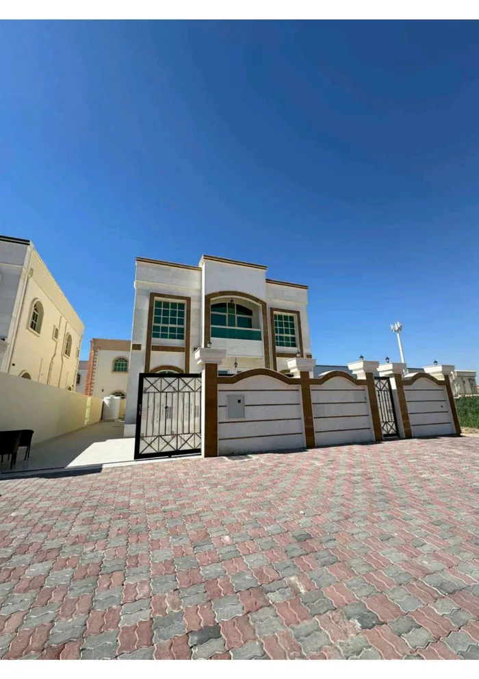 فيلا للبيع : Image 1