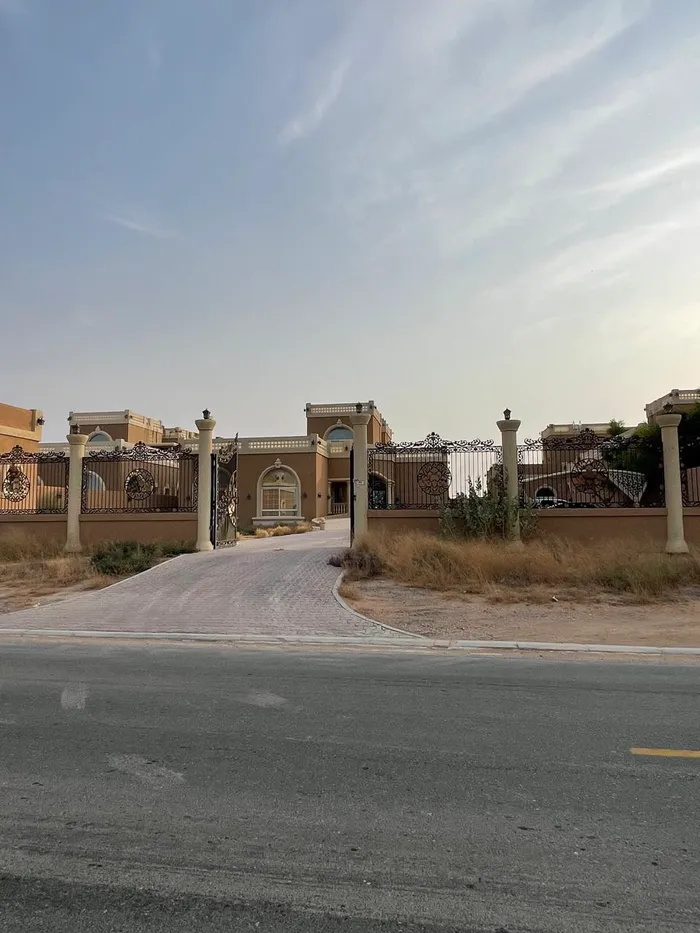 villa for rent : Image 1