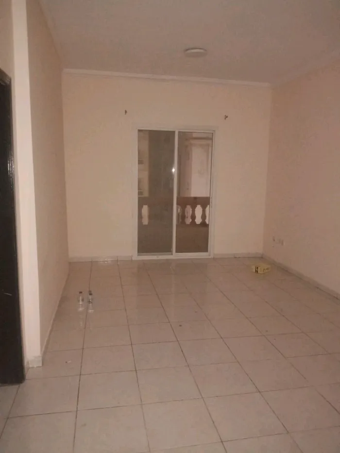 An elegant apartment with a room and a hall for annual rent : Image 1