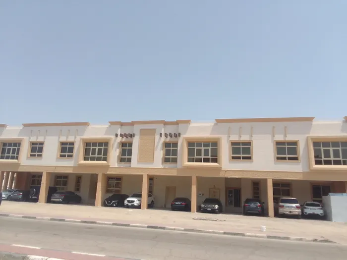 للبيع بناية شقق مؤجرة : Image 1