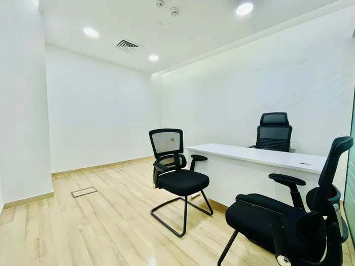 Fast and Easy Transaction // Good Rate// Furnished : Image 1