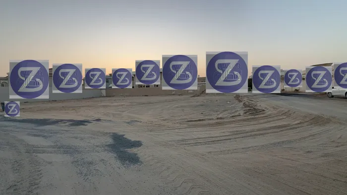 For sale, I live in a corner in the middle : Image 1