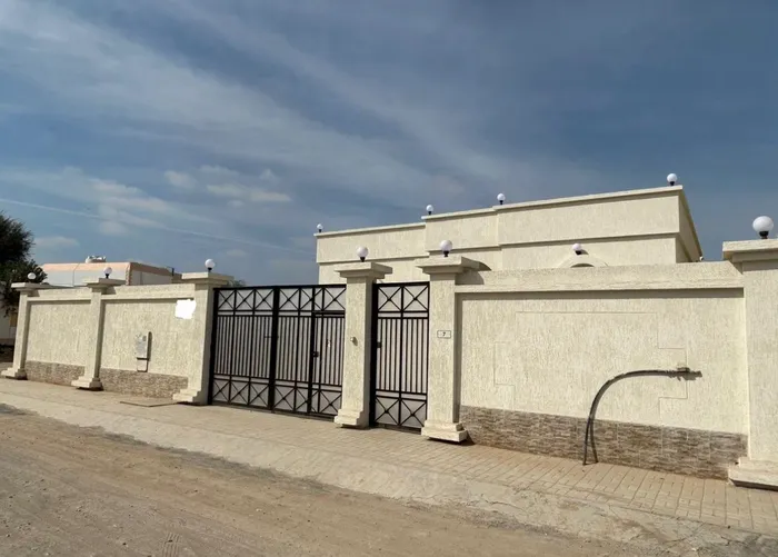 villa for sale : Image 1