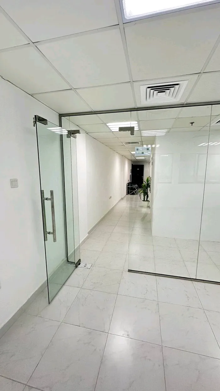 Medical clinic for rent in Falcon Towers : Image 1