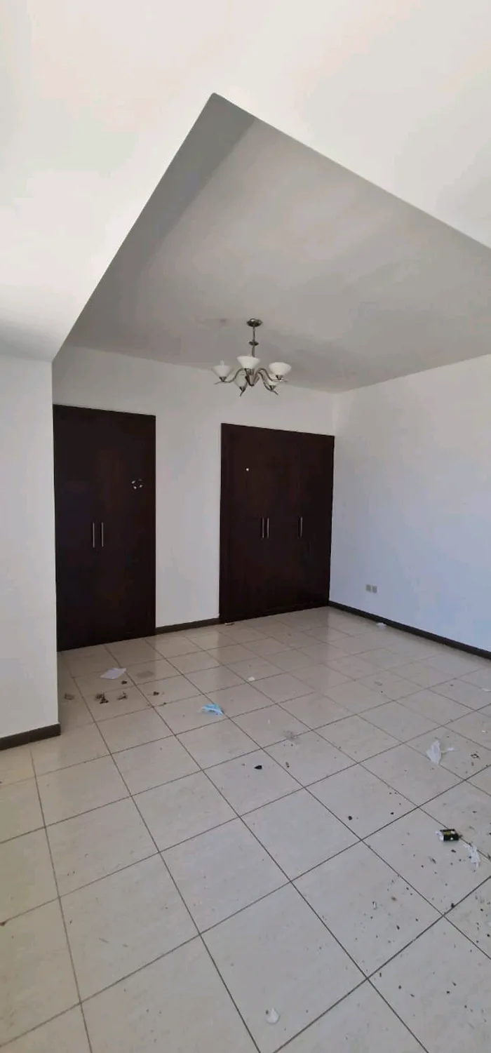 Apartment for annual rent : Image 1