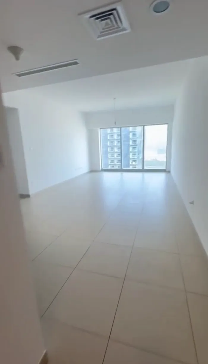 The Gate Tower 3 al Reem Island : Image 1