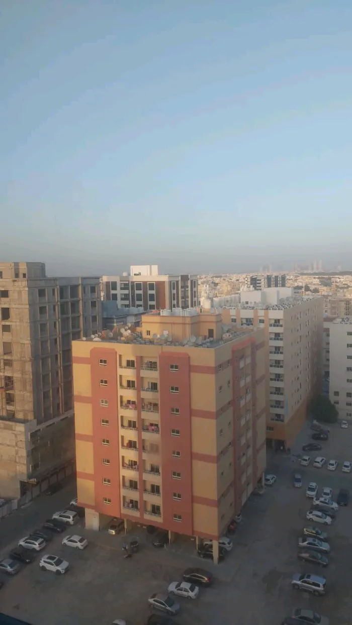 شقة للأيجار السنوى ساكن أول : Image 1