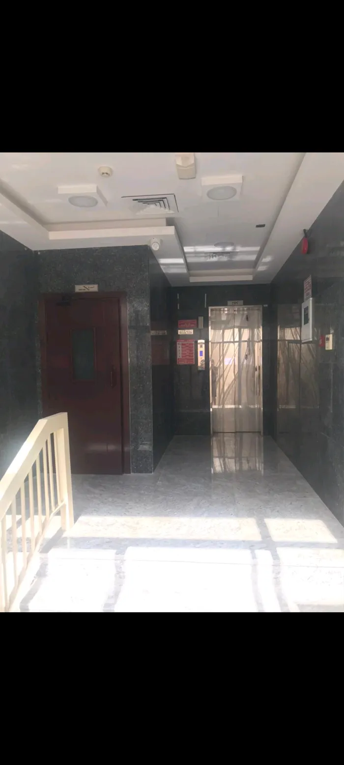 شقه غرفه وصاله للايجار السنوي بالبستان : Image 1