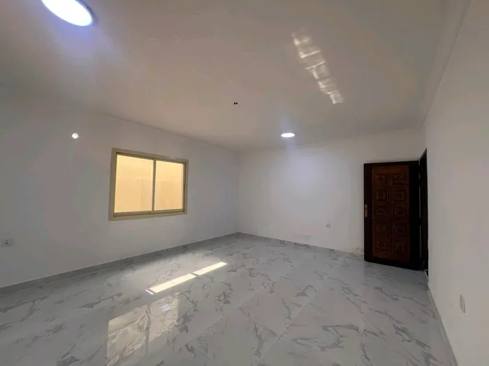 فيلا للبيع في الحوشي : Image 1