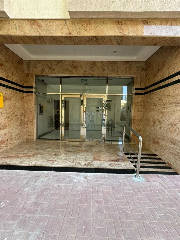 For annual rent, a one-bedroom apartment, first tenant, in Ajman, Al Nakheel 1 area : Image 1