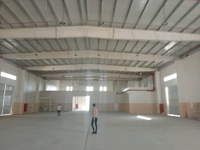 A 29000 square foot warehouse is available for sale - Umm Al Qaiwain : Image 1