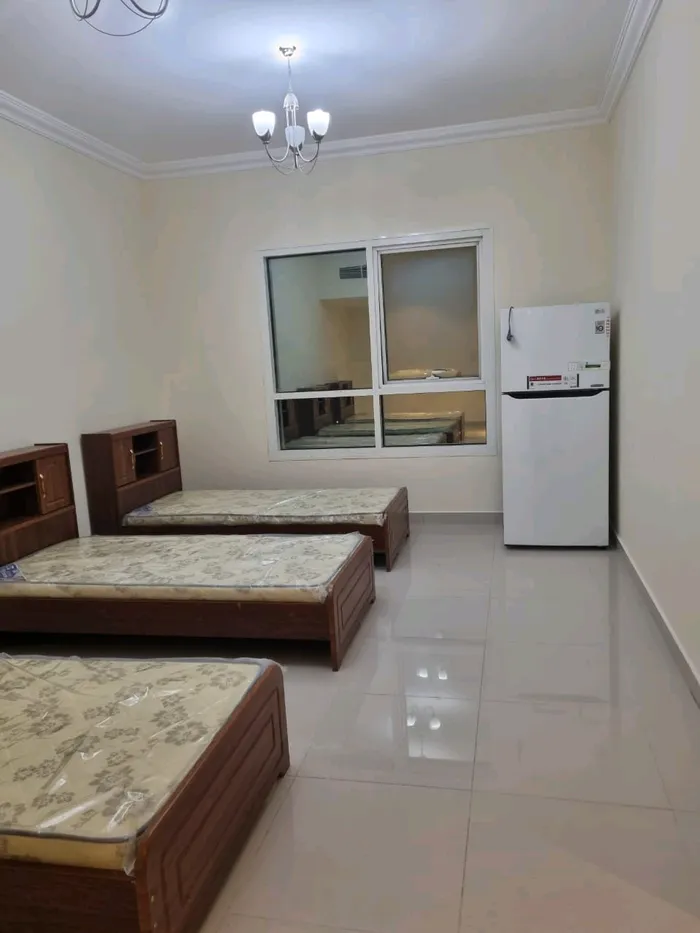 Apartment for girls for monthly rent : Image 1