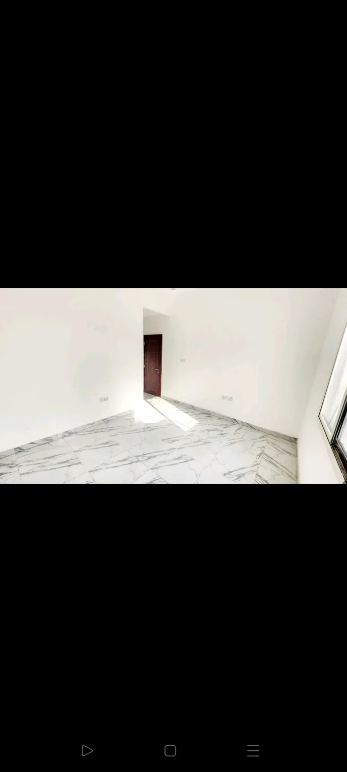 villa for rent : Image 1