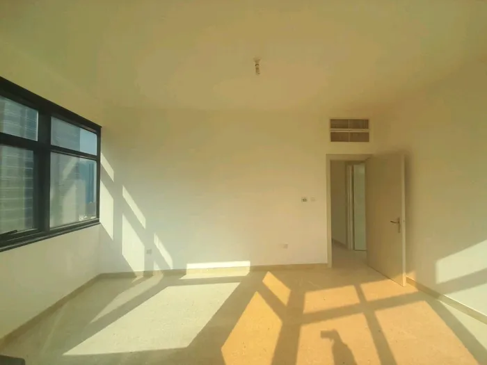 شقه دوبلكس للايجار سنوي : Image 1