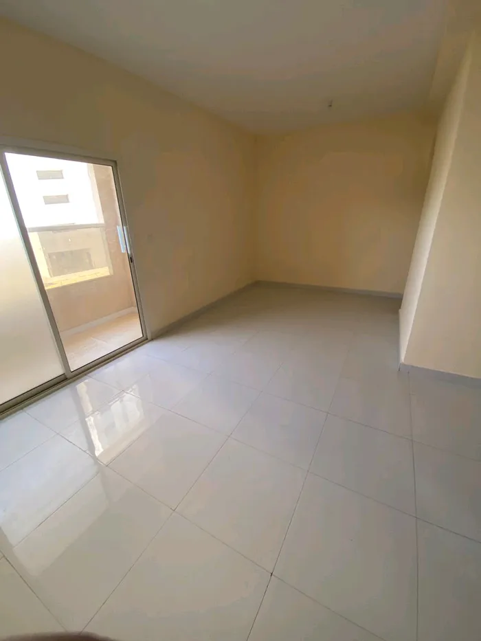 Apartment for annual rent : Image 1