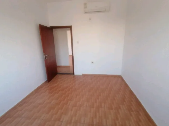 شقة للايجار السنوي عجمان الروضة 1 : Image 1