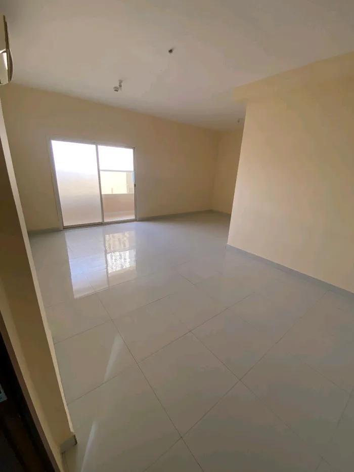 Apartment for annual rent : Image 1
