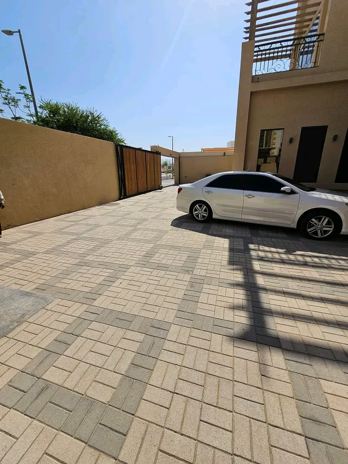 For rent, a very beautiful villa, second occupant, private entrance, six master rooms : Image 1