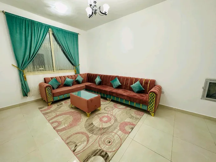 شقة مفروشة للايجار الشهري : Image 1