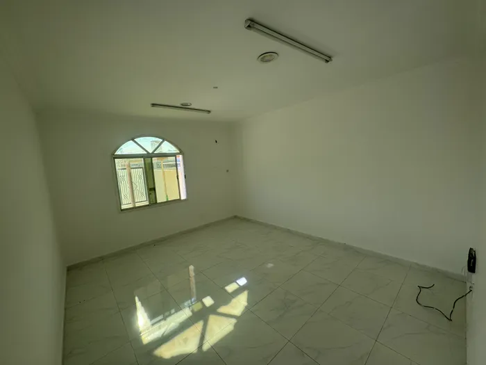 villa for rent : Image 1