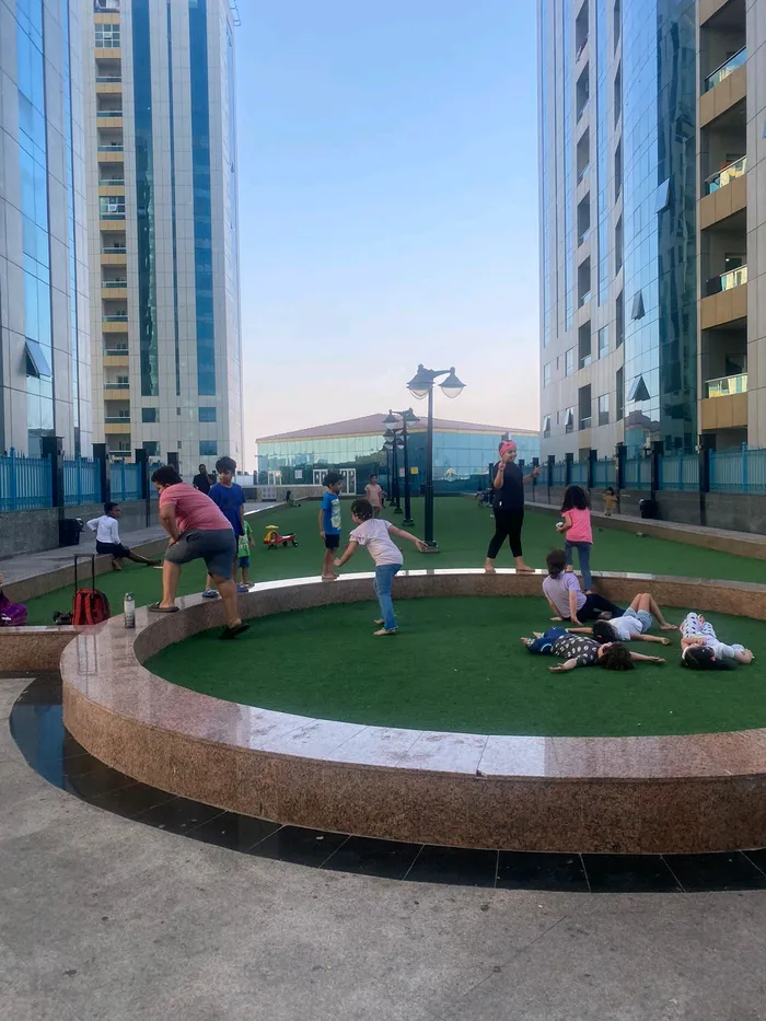 شقة للبيع في ابراج الاورينت : Image 1