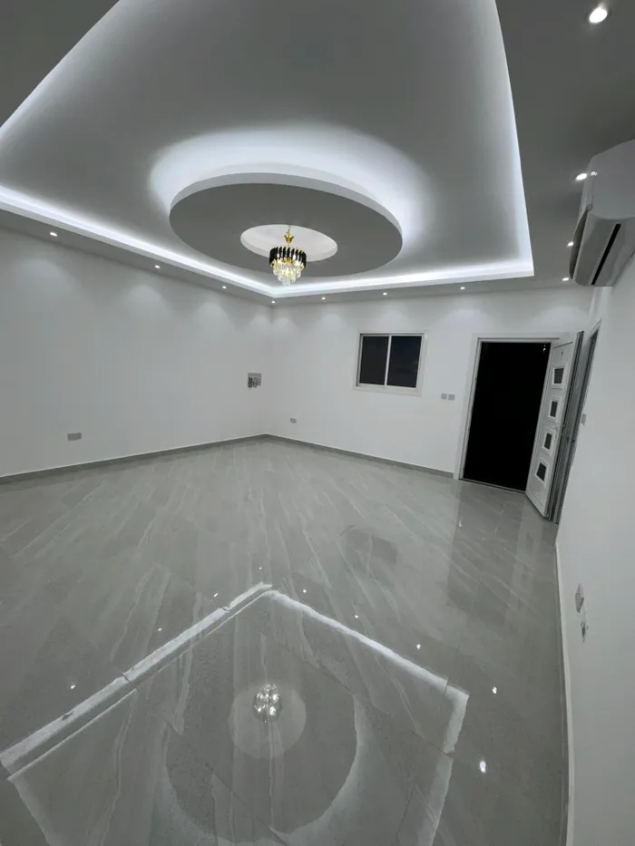 شقة للايجار السنوي داخل فيلا مقسمة : Image 1