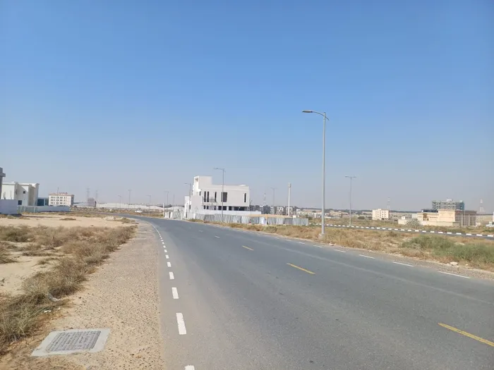 Residential land for sale, Tilal Al-Siouh suburb project : Image 1