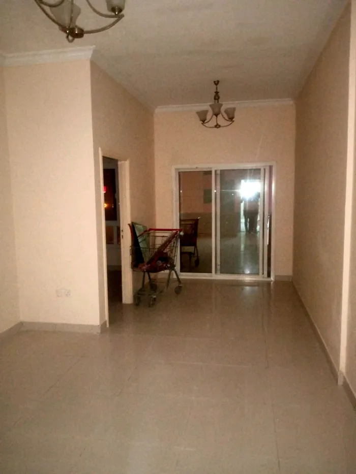 للإيجار شقة غرفة و صالة سنوي في عجمان النعيمية 1 : Image 1