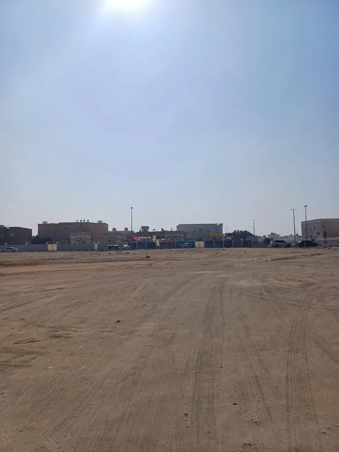 School land available for investment : Image 1