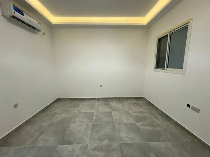 استديو متاح للايجار بمدينه بين الجسرين : Image 1