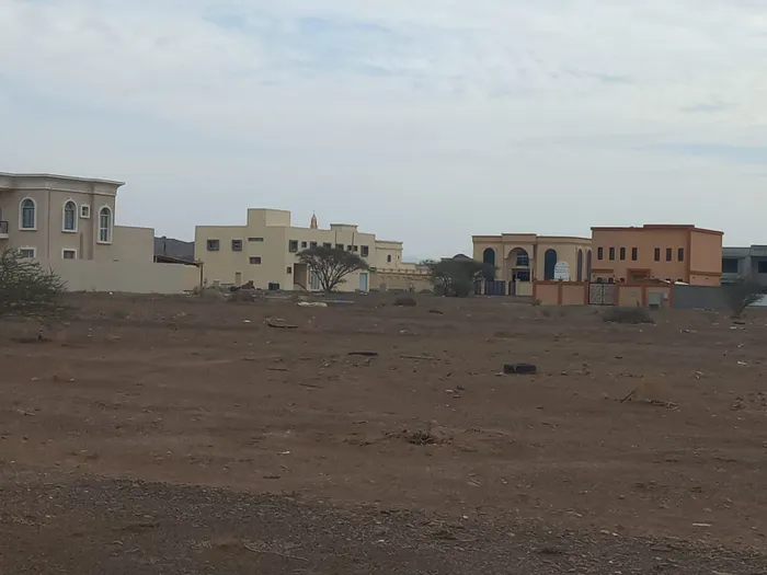 Residential land for sale in Manama 9 at a price of 105 thousand : Image 1