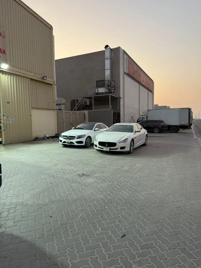 للبيع محل في صناعية الصجعة 450000 : Image 1