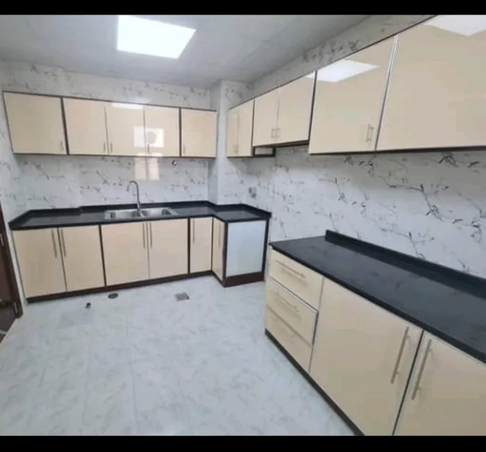 تاون هاوس للايجار في عجمان الزاهيه : Image 1