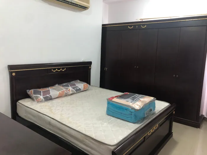 ? للإيجار: شقة غرفتين وصالة مفروشة بالكامل في الروضة 2 : Image 1