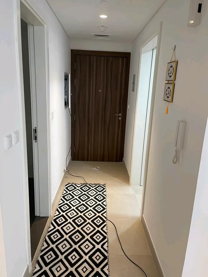 شقه للبيع في الشارقه : Image 1