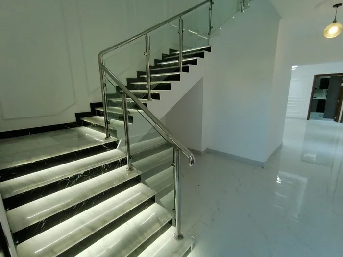 للإيجار في عجمان - فيلا في المويهات 2 (أول ساكن) : Image 1