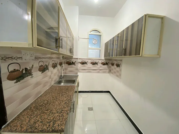 غرفتين وصاله و 2 حمام : Image 1