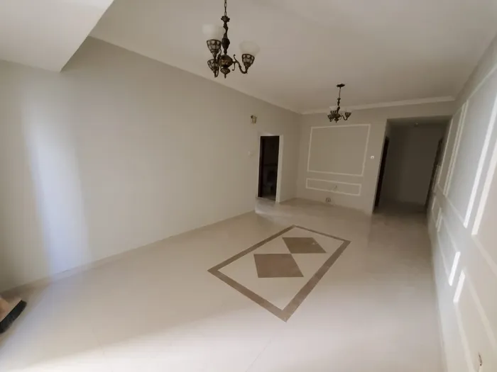 شقة غرفتين وصالة : Image 1