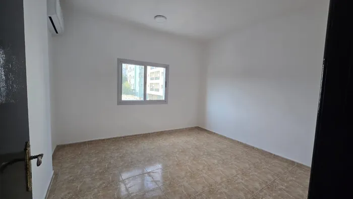 غرفة وصالة للايجار السنوي بالراشدية : Image 1