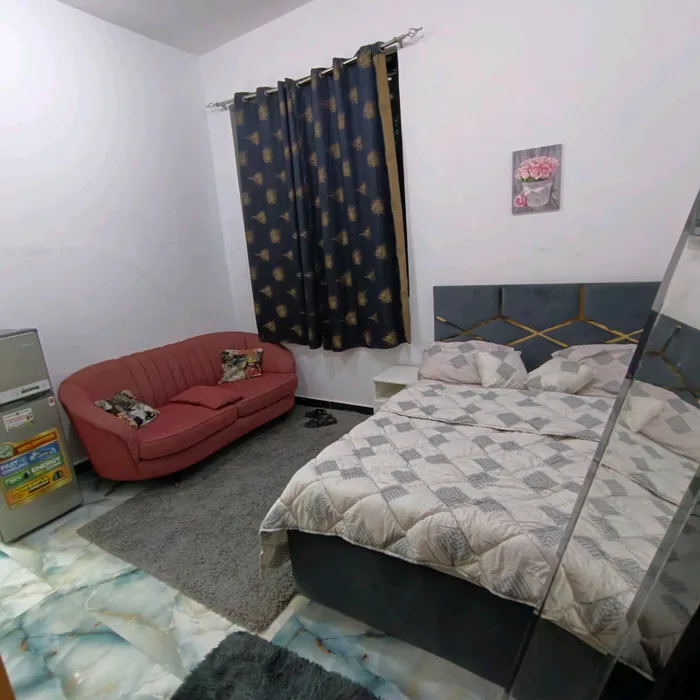 استديو مفروش لإيجار بمدينة جنوب الشامخة : Image 1