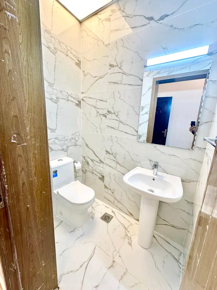 Apartment for rent in Shakhbout : Image 1