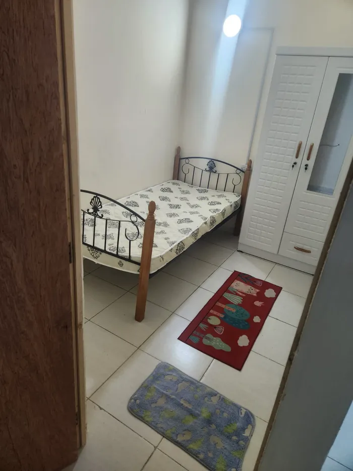 Parchen for girls for rent in Ajman : Image 1