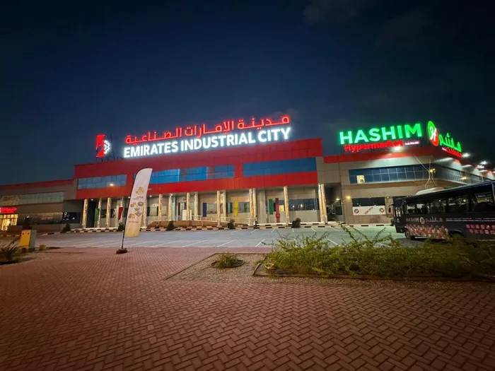 Emirates Industrial City has land available for annual rent in Sharjah, Emirates Industrial City, Al Hanu Al Sakrab area : Image 1