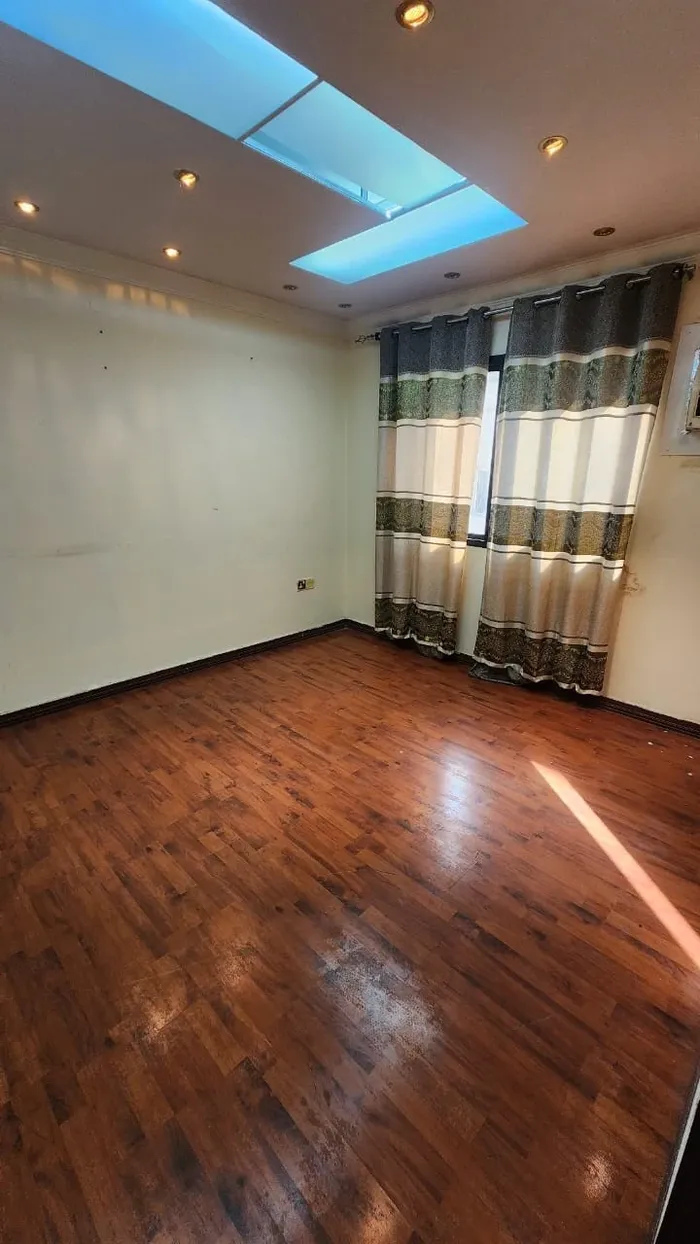 بناية فاطمة علي - المطينة - دبي : Image 1