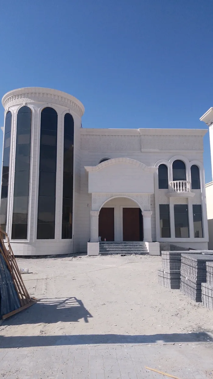 new villa for rent : Image 1