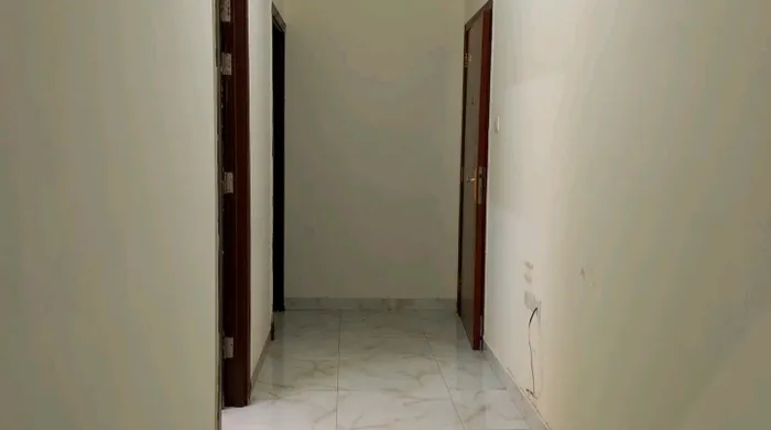 شقة للايجار غرفتين وصالة وحمام ومطبخ في الهيلي : Image 1