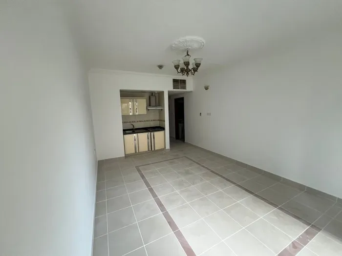 For annual rent, the most beautiful studios in Ajman, with a completely new building and excellent finishes : Image 1