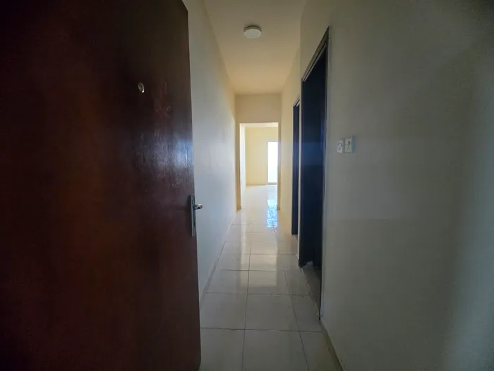 For rent a one-bedroom apartment with a balcony in Ajman, Al Rawdha 1, easy exit to Dubai : Image 1