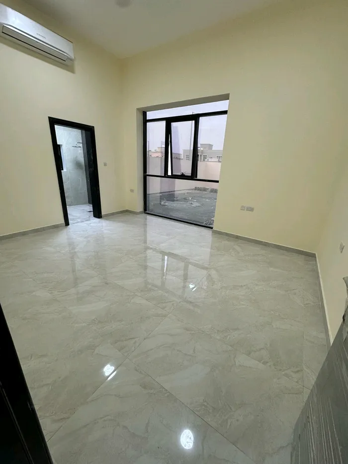 للايجار فلل وشقق وملاحق و استديوات في مدينة الرياض والشوامخ والشامخه وشخبوط وبني ياس والوثبة : Image 1